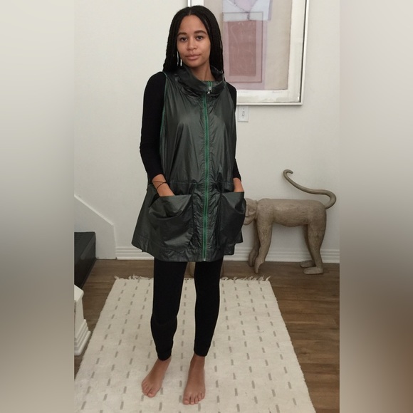 RSG Sport Vest. Will fit M as well - Picture 9 of 13